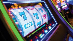 Gameplay Tembak Ikan qqcash dengan efek visual menarik dan interaktif